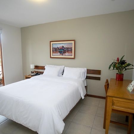 Hotel Acosta Iquitos Dış mekan fotoğraf