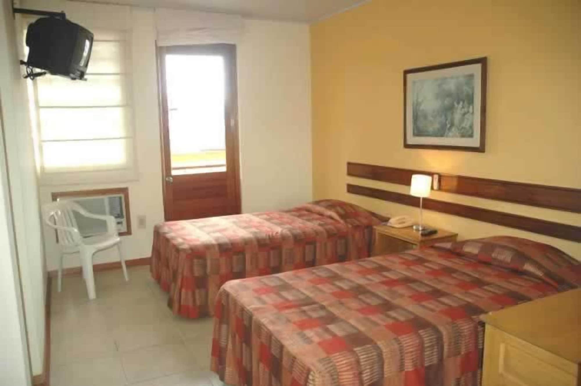 Hotel Acosta Iquitos Dış mekan fotoğraf