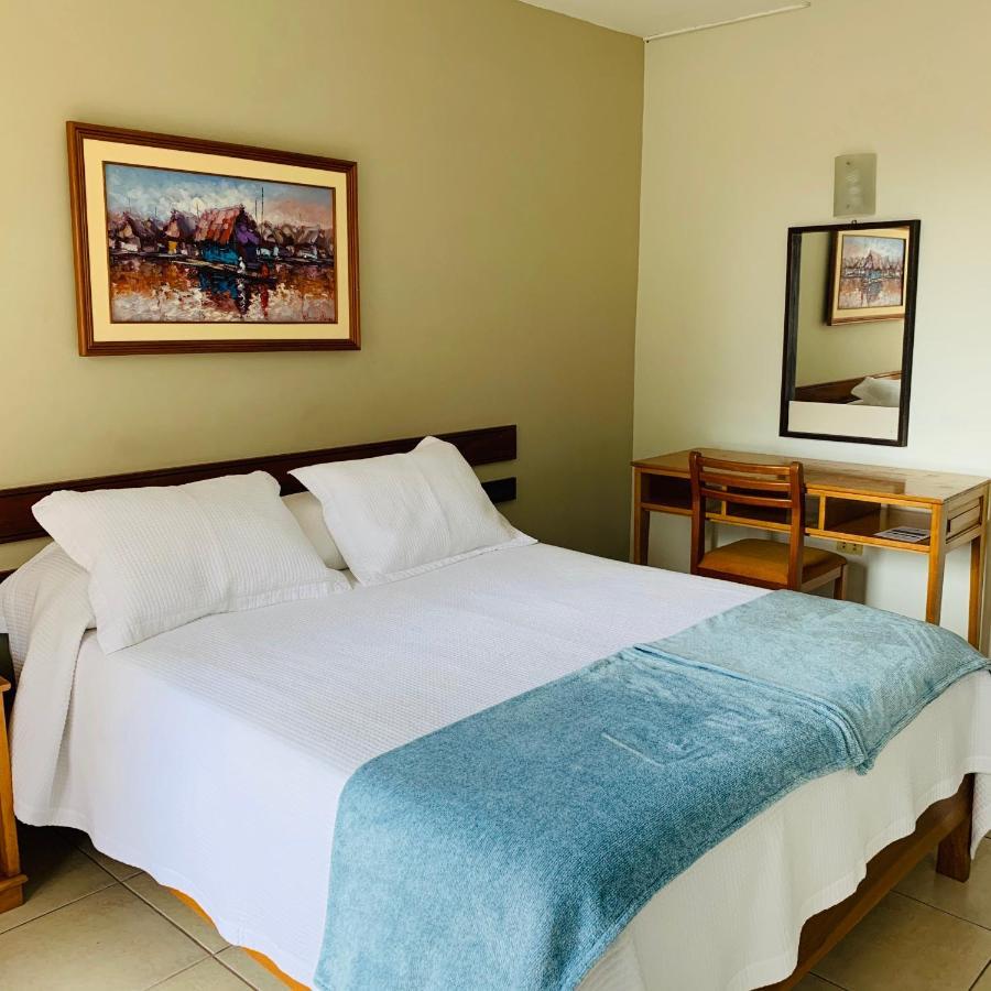 Hotel Acosta Iquitos Dış mekan fotoğraf